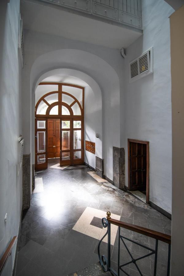 D'Angleterre Guest House Salerno Esterno foto